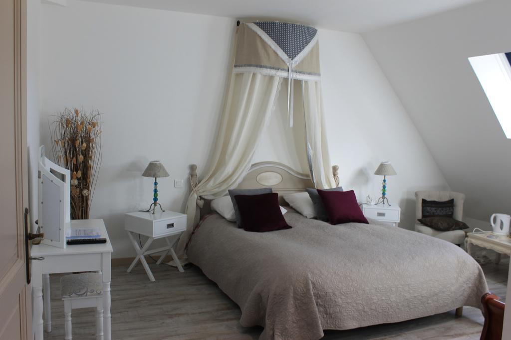 Chambres D'Hotes Le Bois Trinquille Saint-Viance Exteriör bild