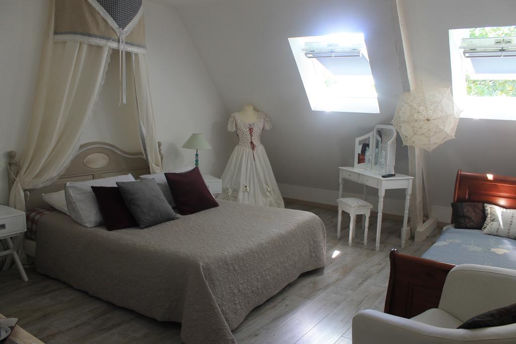 Chambres D'Hotes Le Bois Trinquille Saint-Viance Exteriör bild
