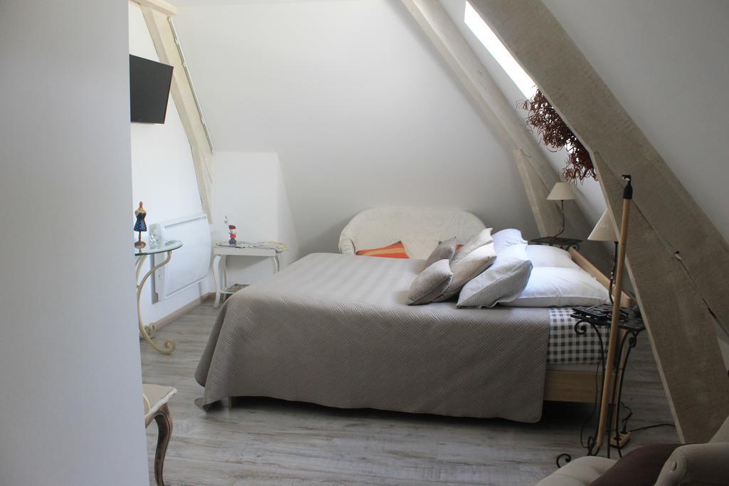 Chambres D'Hotes Le Bois Trinquille Saint-Viance Exteriör bild